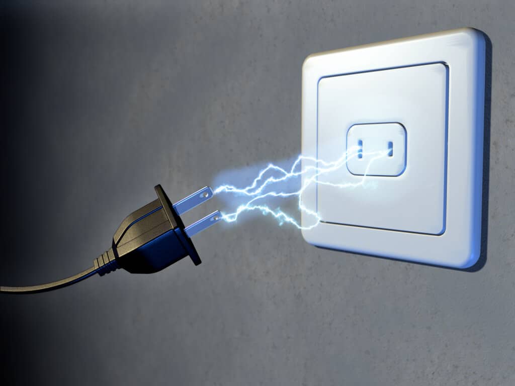 7 Symptoms That Mean You Should Call an Electrician in Fort Worth, TX