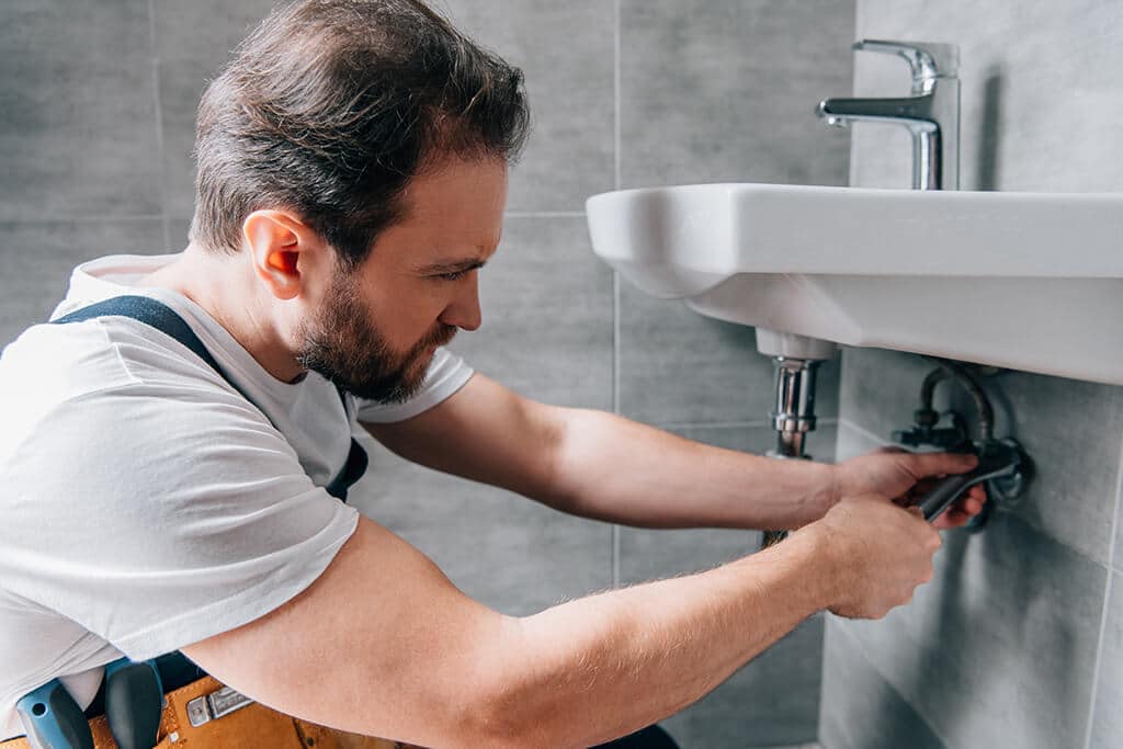 8 Qualities Possessed by a Professional Plumber in Euless, TX