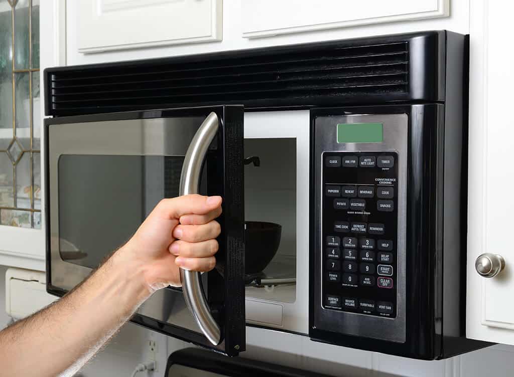 Guide to Microwave Electrical Problems | Electrical Repair Service in Euless, TX