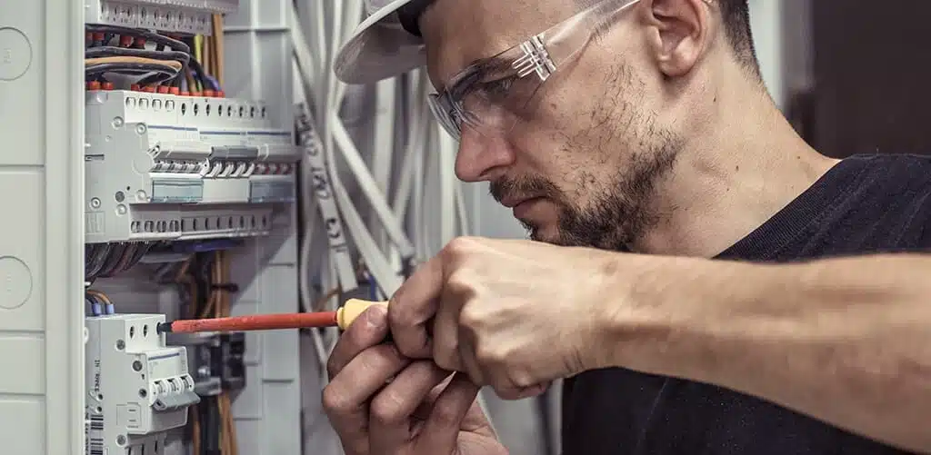 Qualities That the Right Electrician Possesses - Tioga Contractors