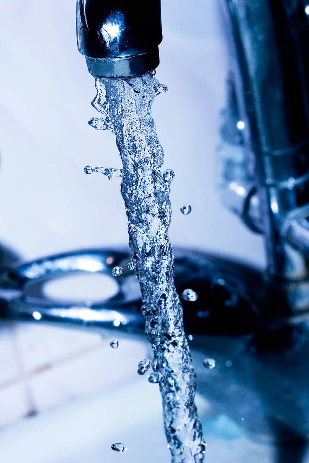 High Water Pressure Can Cause Expensive Problems | Tips from Your Trusted Hurst, TX Plumber
