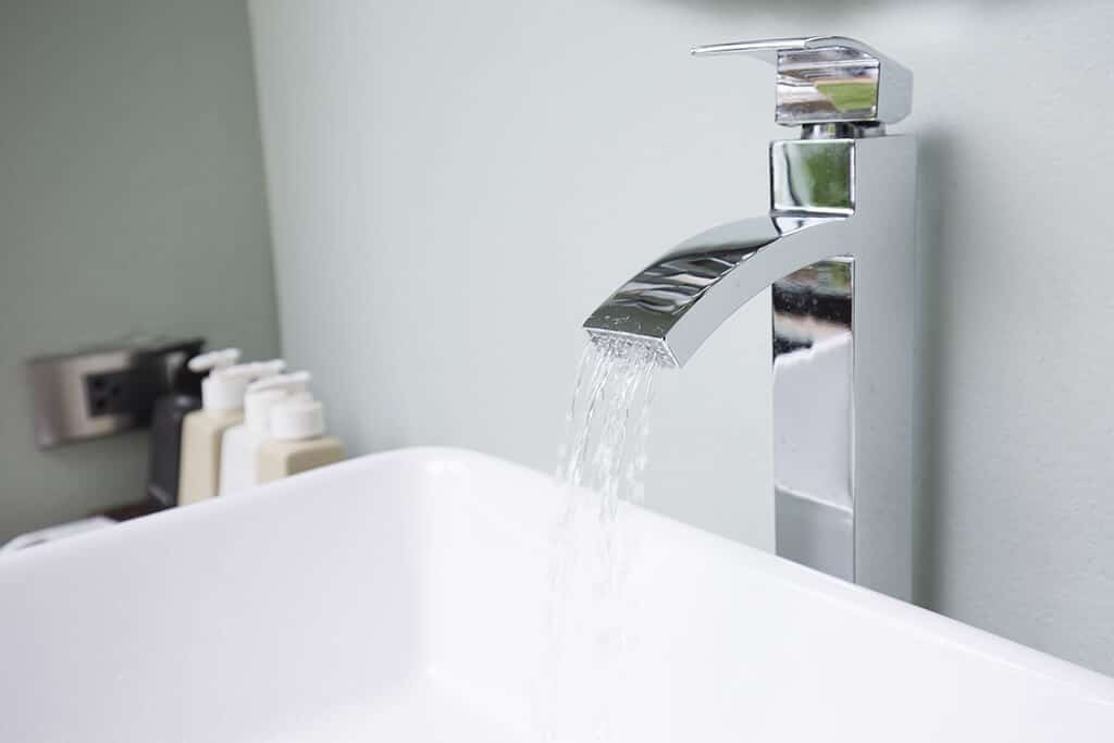 Benefits Of Having A Plumber Upgrade Plumbing During A Bathroom Remodel | Hurst, TX