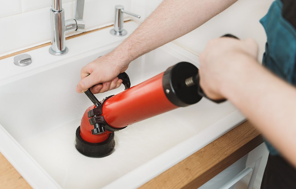 3 Common Plumbing Issues That Require The Help Of A Licensed Plumber | Bedford, TX