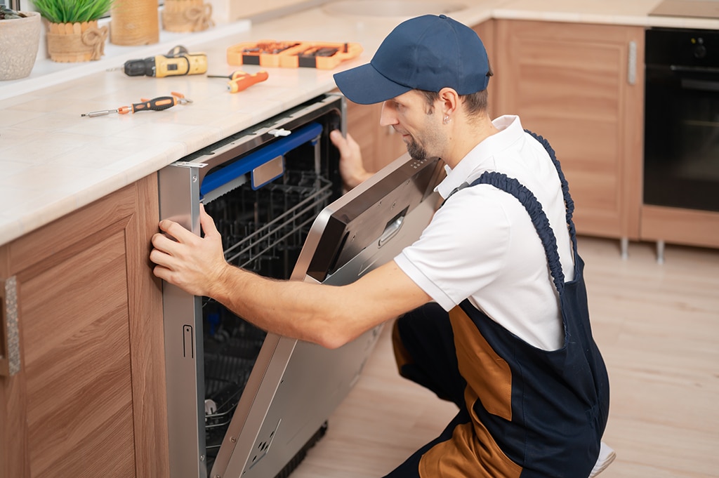 6 House Appliance Risks You Can Avoid With Installation By Electrical Contractors | Arlington, TX