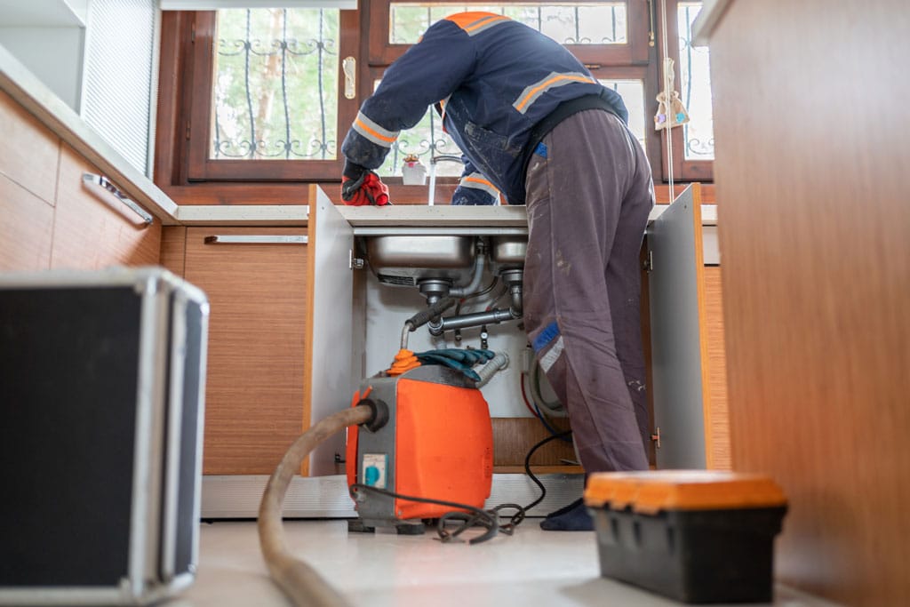 All You Need To Know When Searching For An Electrical Contractor